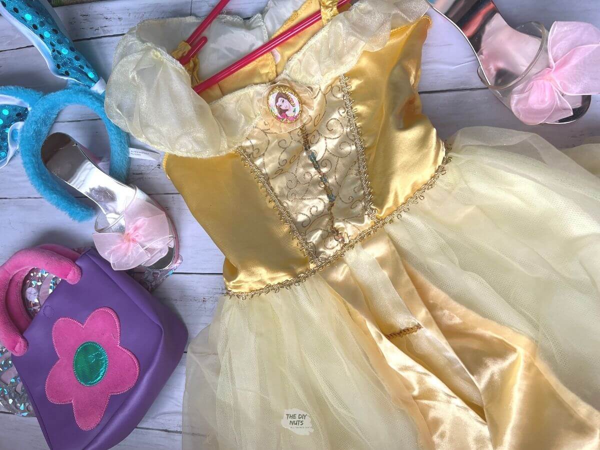 little girl dress-up clothes