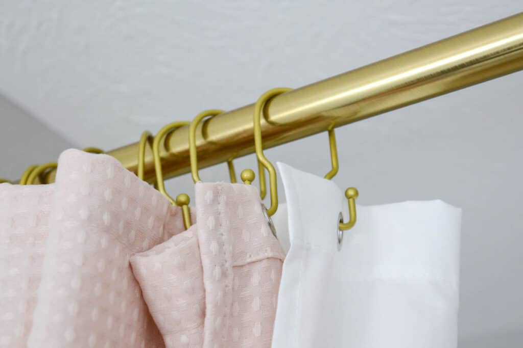 This One Simple Trick Will Make Your Bathroom Feel Luxurious - The DIY Nuts